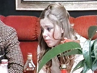 コーポルノ時計不正な行為が発覚した場合妻Polizia盛りとgnawing頭、嚥下