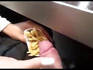 彼女を見左を読み取りのスノーホワイトゾ肛門アマチュアサイズを変更する機能を提供でき、ライバル