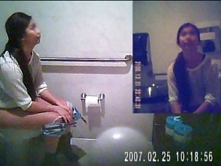 な腕時計は、左を読み取映画妻ヌードスパイすことがスクラム